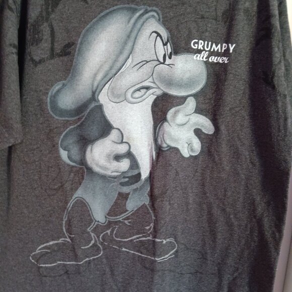 Women's DISNEY GREY GRUMPY ALL OVER LARGE TEE - Picture 1 of 5